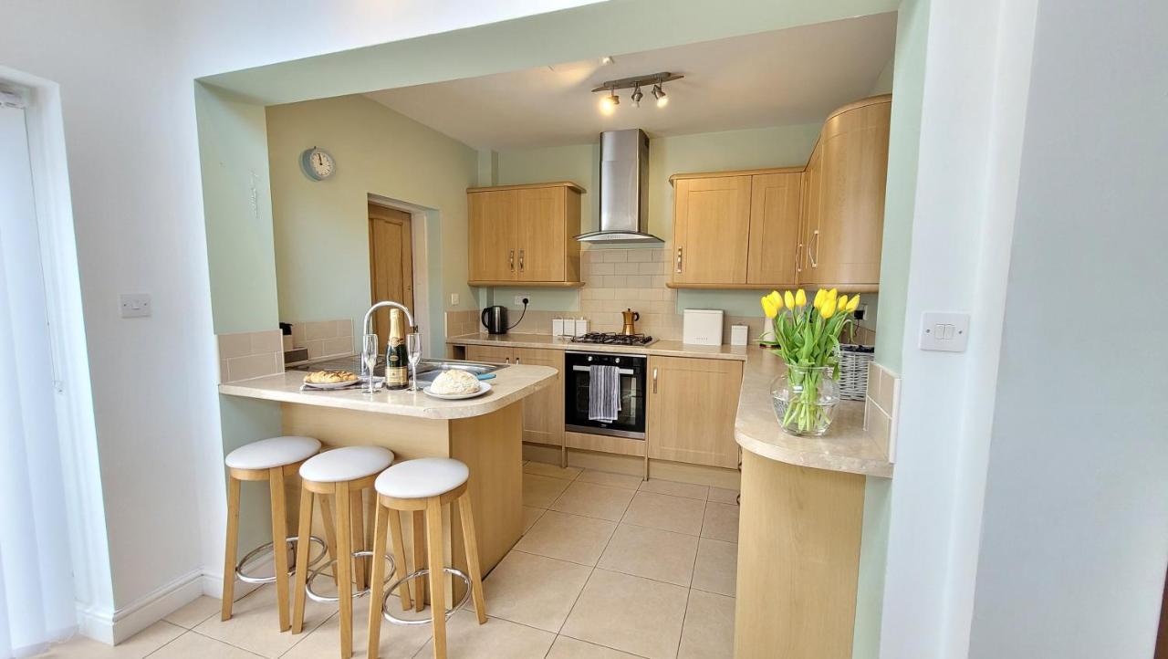 Colenso St - 2 Bed House By Bishy Road & River Holiday home York